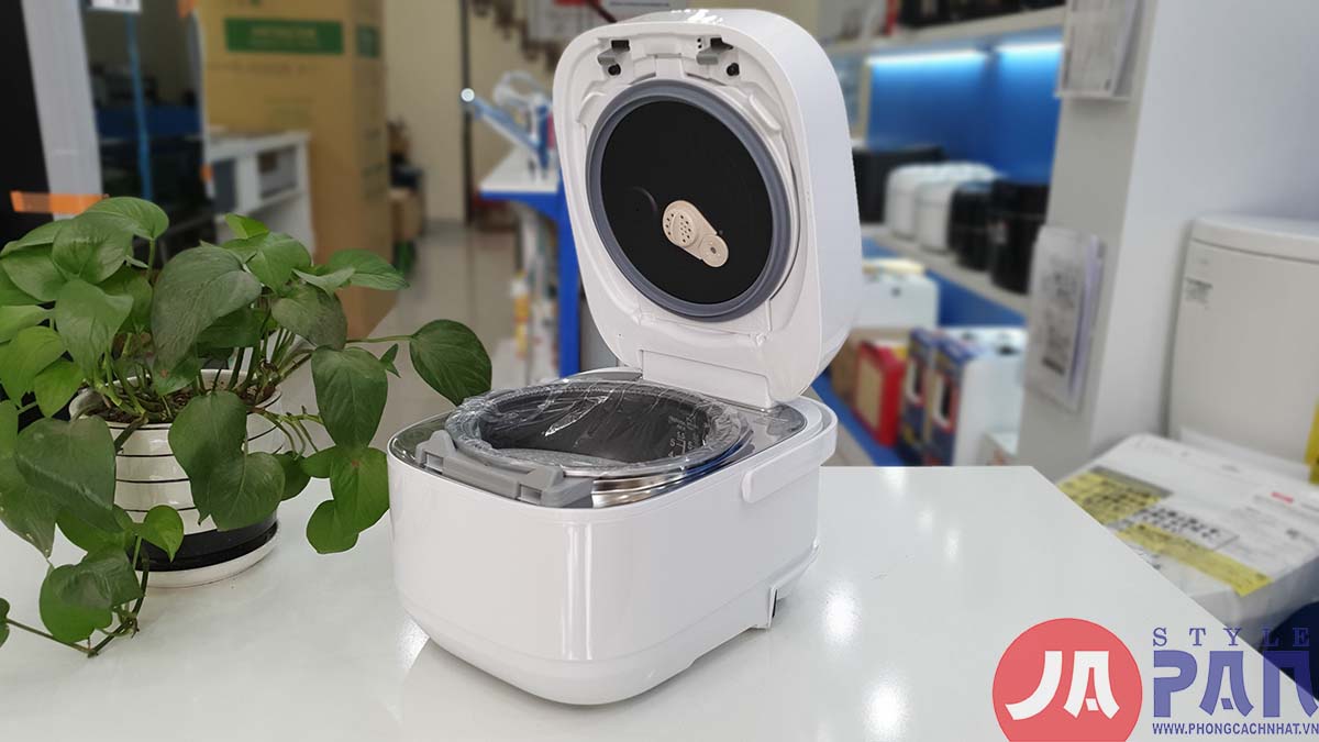 Nồi cơm điện Toshiba RC-DW10GW| 1.0L | 220V | Lõi chuông 7 Nồi cơm điện Toshiba RC-DW10GW| 1.0L | 220V | Lõi chuông - Ảnh 7