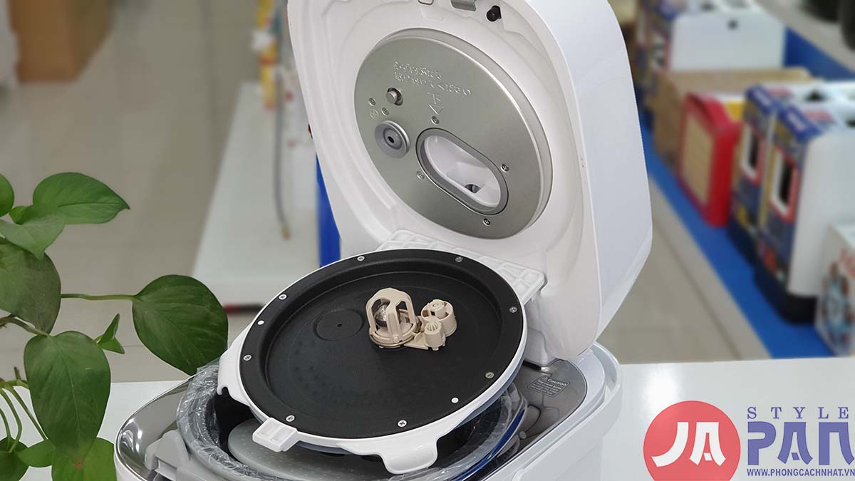 Nồi cơm điện Toshiba RC-DW10GW| 1.0L | 220V | Lõi chuông 9 Nồi cơm điện Toshiba RC-DW10GW| 1.0L | 220V | Lõi chuông - Ảnh 9