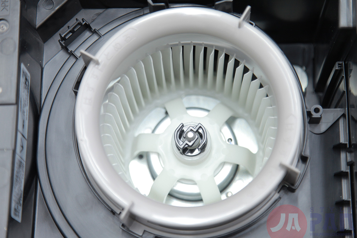 Quạt thông gió Panasonic FY-24C8 |Âm trần | Siêu êm 5 Quạt thông gió Panasonic FY-24C8 |Âm trần | Siêu êm - Ảnh 5