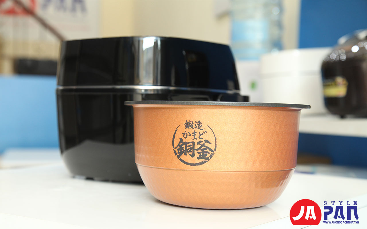 Nồi cơm điện Toshiba RC-18VST (K) |1.8L 8 Nồi cơm điện Toshiba RC-18VST (K) |1.8L - Ảnh 8