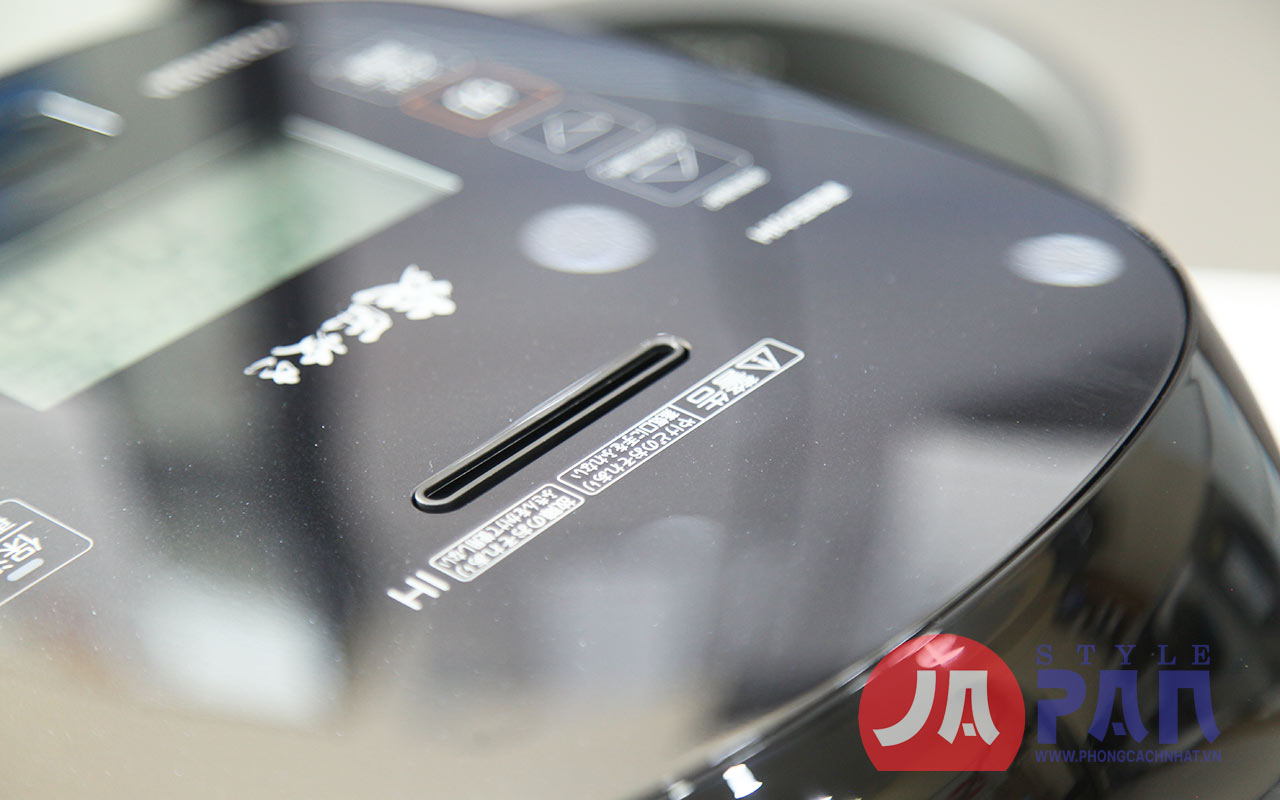 Nồi cơm điện Toshiba RC-18VST (K) |1.8L 5 Nồi cơm điện Toshiba RC-18VST (K) |1.8L - Ảnh 5