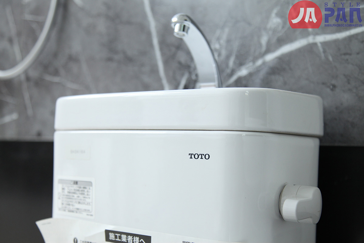 Bồn cầu 2 khối Toto CS340B + Sh341BA | Tâm xả 20cm 5 Bồn cầu 2 khối Toto CS340B + Sh341BA | Tâm xả 20cm - Ảnh 5