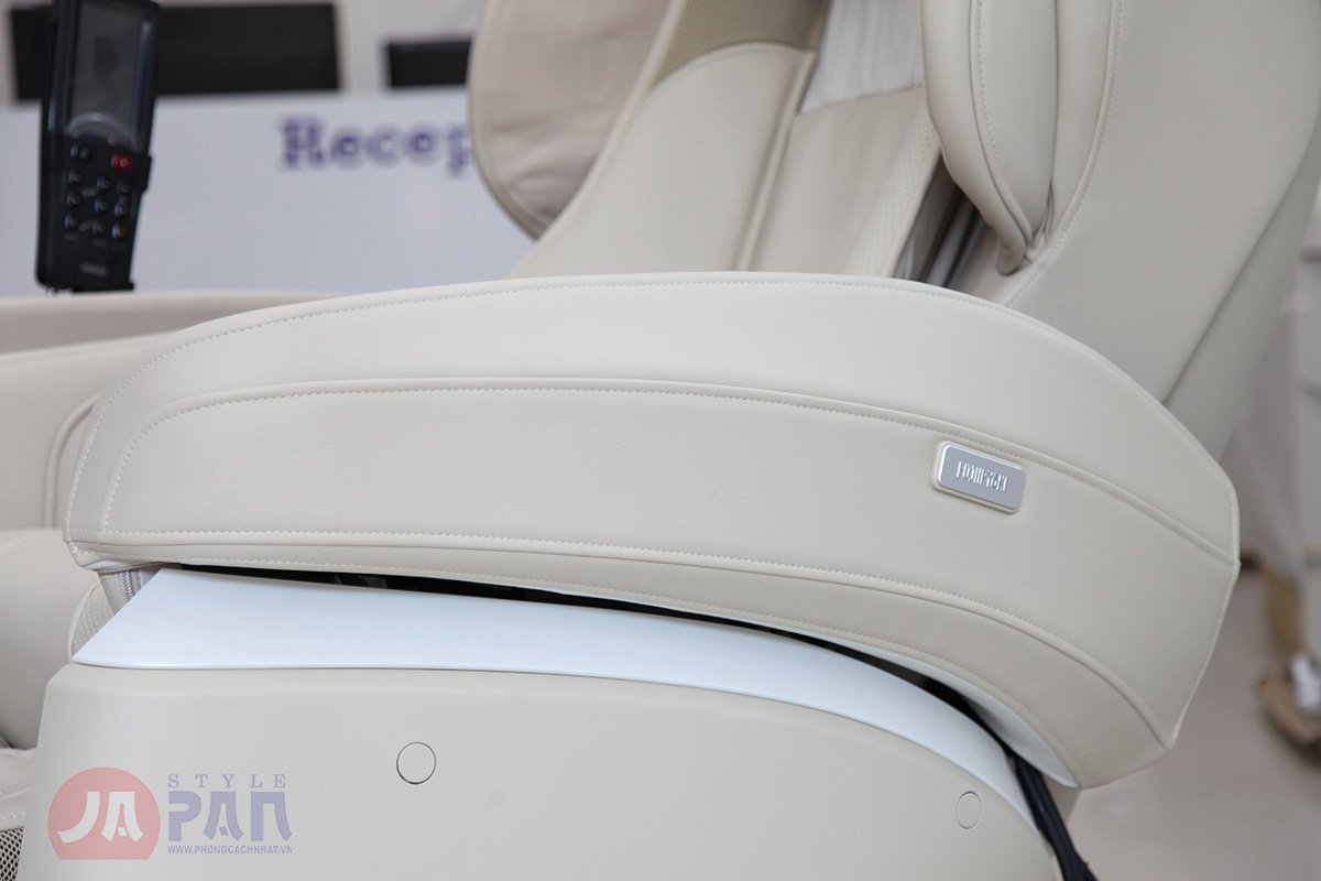 Ghế massage Fujiiryoki Cyber Relax AS-2100-CS Giá Tốt 9 Ghế massage Fujiiryoki Cyber Relax AS-2100-CS Giá Tốt - Ảnh 9