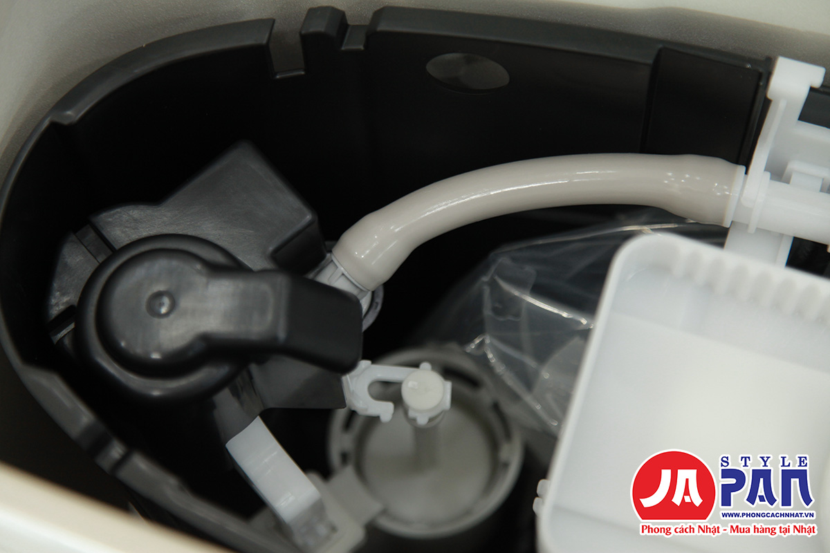 Bồn cầu 2 khối Toto CS232BM+SH232BA (Tâm xả 30cm) 11 Bồn cầu 2 khối Toto CS232BM+SH232BA (Tâm xả 30cm) - Ảnh 11