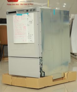 May rua bat Rinnai RSW F402 SV 3