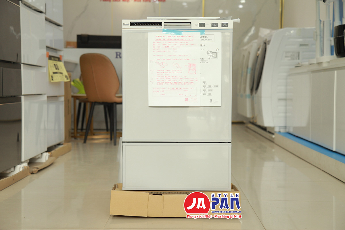 Máy rửa bát âm tủ Rinnai RSW-F402C-SV: Sản phẩm hàng Nhật nội địa đem lại trải nghiệm tiện lợi cho gia đình bạn 1 May rua bat Rinnai RSW F402 SV 2