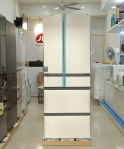 Tu lanh Hitachi R HW62S 1