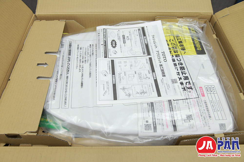 Nắp bồn cầu thông minh Toto TCF4744 nội địa Nhật 3 Nắp bồn cầu Toto TCF4744 (1)